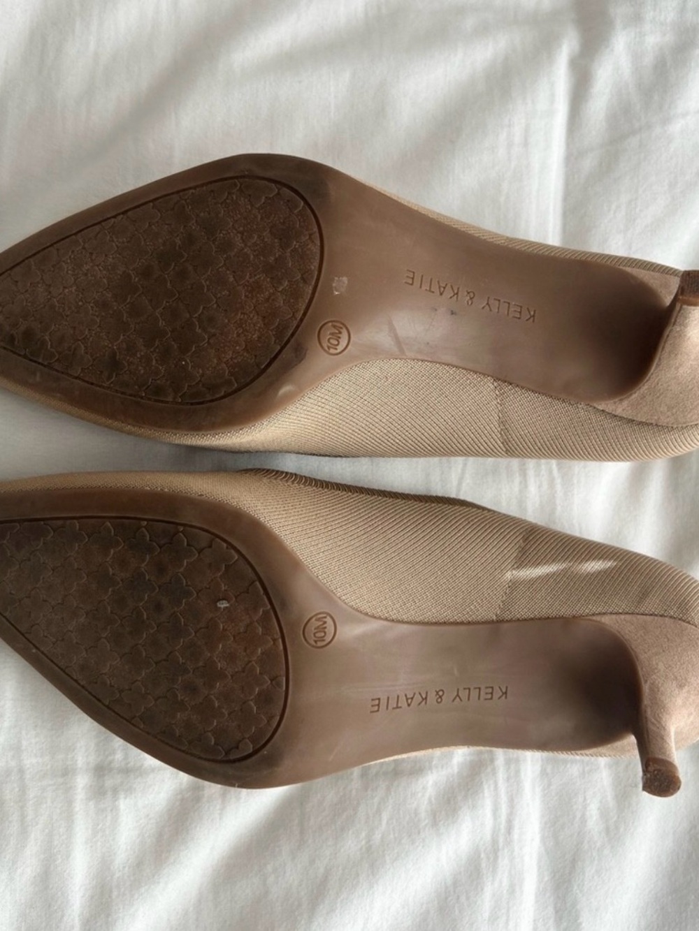 Kelly & Katie Nude Pointed Toe Kitten Heels Size 10W Wide Width - Picture 4 of 4